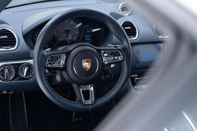 Photo of 2024 White Porsche 718 Cayman