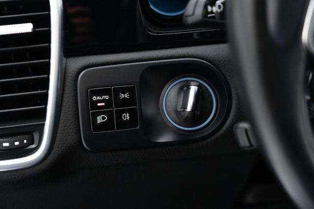 Photo of 2021 Black Porsche Cayenne