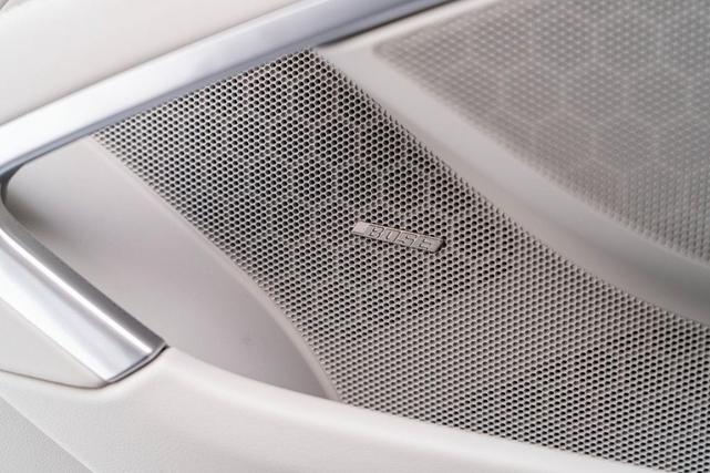 Photo of 2025 Arctic Grey Porsche 718 Cayman
