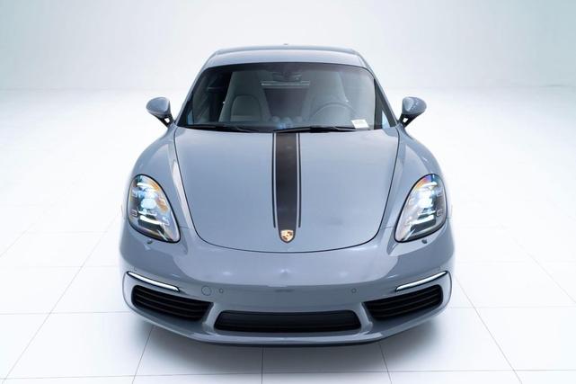 Photo of 2025 Arctic Grey Porsche 718 Cayman