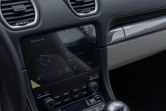 Photo of 2025 Arctic Grey Porsche 718 Cayman