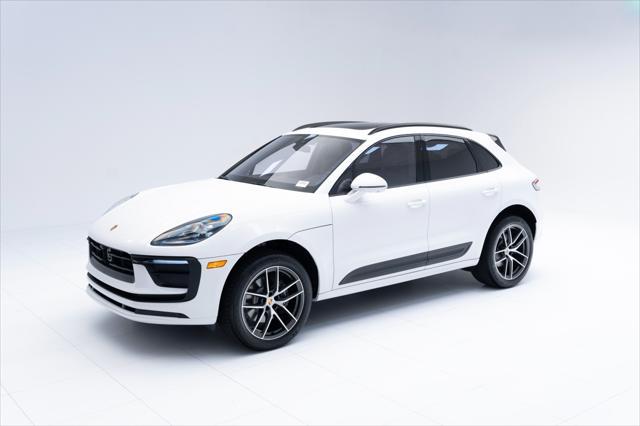 Photo of 2024 White Porsche Macan