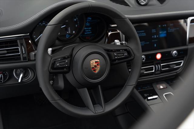 Photo of 2024 White Porsche Macan