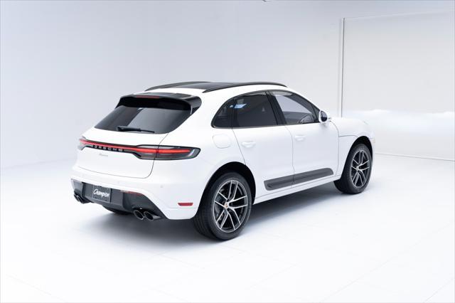 Photo of 2024 White Porsche Macan