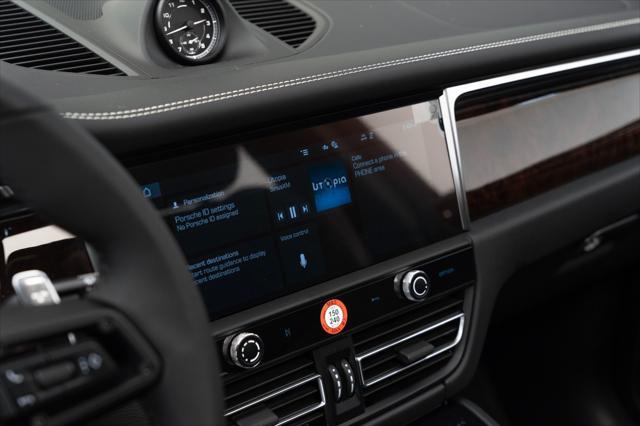 Photo of 2024 White Porsche Macan