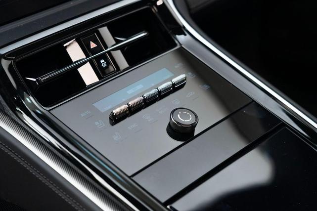 Photo of 2025 Slate Grey Neo Porsche Panamera