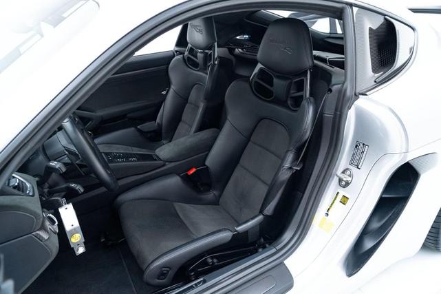 Photo of 2023 GT Silver Metallic Porsche 718 Cayman