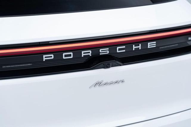 Photo of 2025 White Porsche Macan