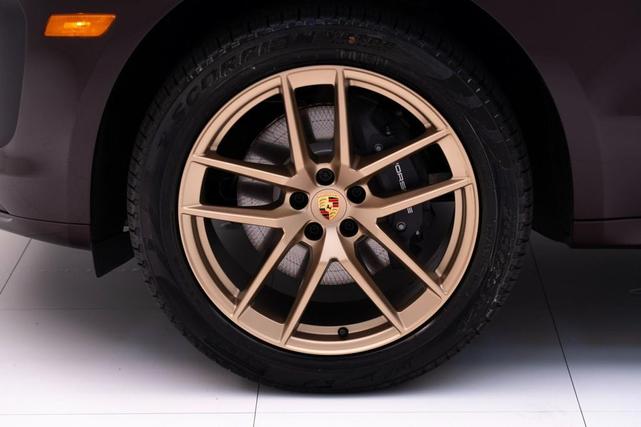 Photo of 2025 Copper Ruby Metallic Porsche Macan