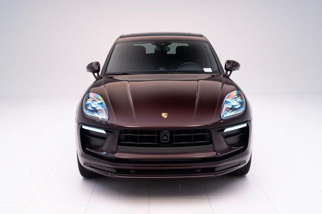 Photo of 2025 Copper Ruby Metallic Porsche Macan