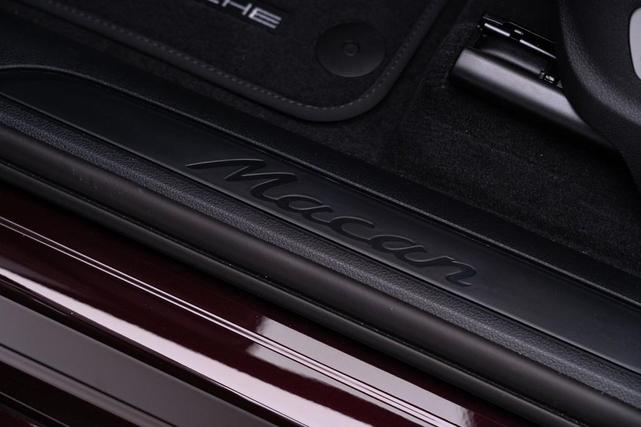 Photo of 2025 Copper Ruby Metallic Porsche Macan