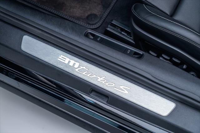 Photo of 2022 Black Porsche 911