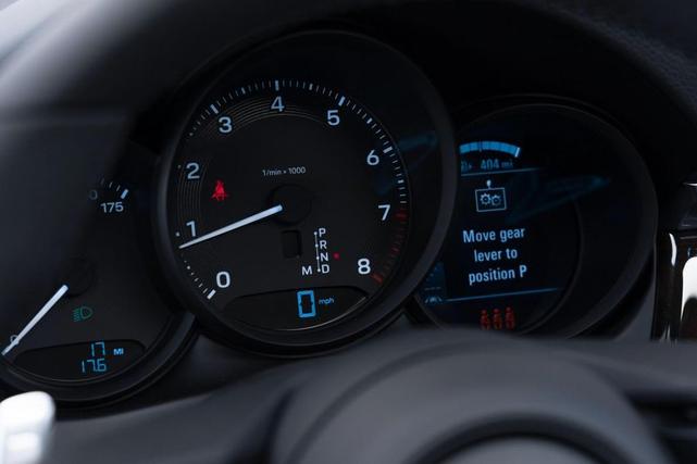 Photo of 2025 Volcano Grey Metallic Porsche Macan
