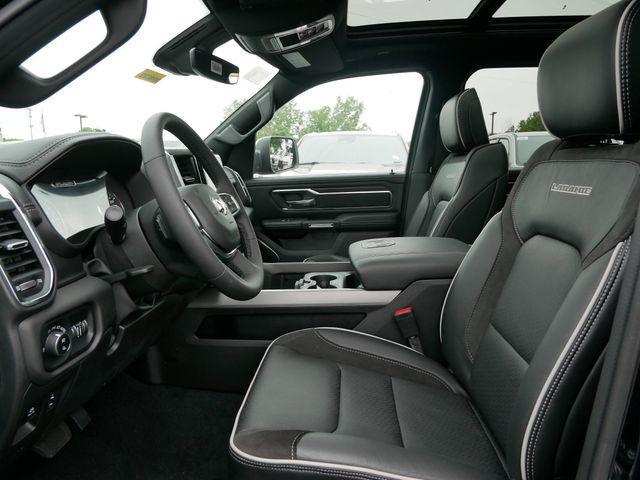 Photo of 2025 Diamond Black Crystal Pearlcoat RAM 1500