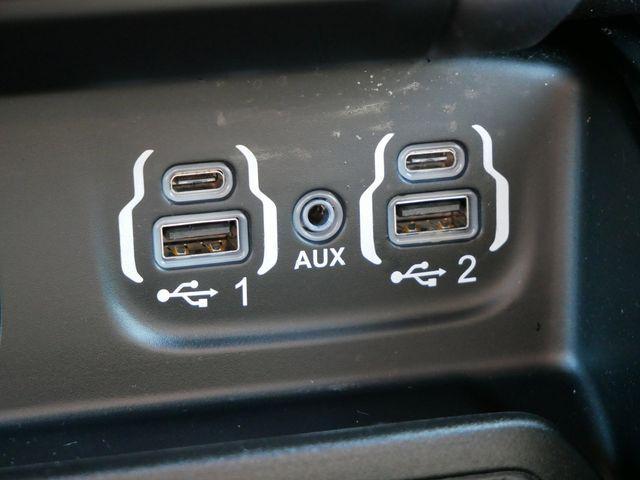 Photo of 2022 Bright White Clearcoat RAM 1500