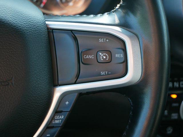 Photo of 2022 Diamond Black Crystal Pearlcoat RAM 1500