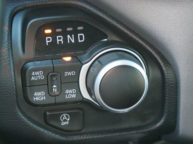 Photo of 2022 Diamond Black Crystal Pearlcoat RAM 1500