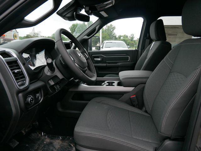 Photo of 2025 Granite Crystal Metallic Clearcoat RAM 2500