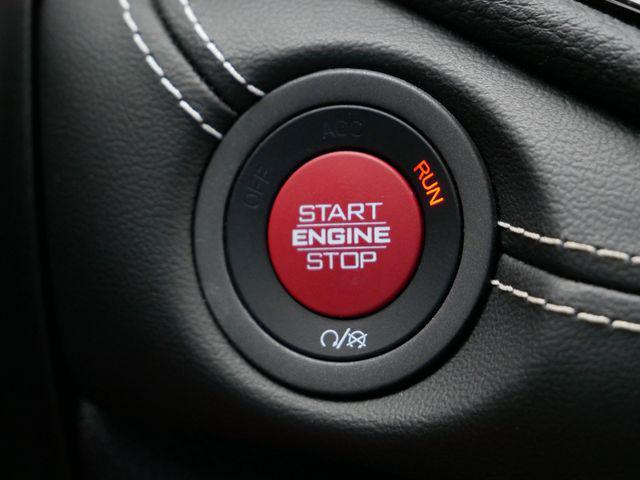 Photo of 2024 DB Black Crystal Clearcoat Dodge Durango