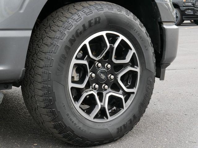 Photo of 2022 Carbonized Gray Metallic Ford F-150