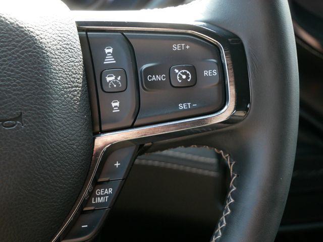 Photo of 2024 Diamond Black Crystal Pearlcoat RAM 2500
