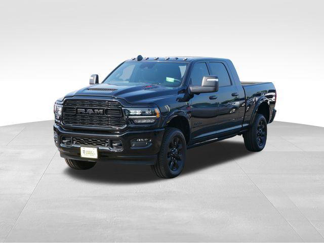 Photo of 2024 Diamond Black Crystal Pearlcoat RAM 2500