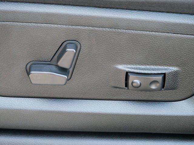 Photo of 2024 Diamond Black Crystal Pearlcoat RAM 2500