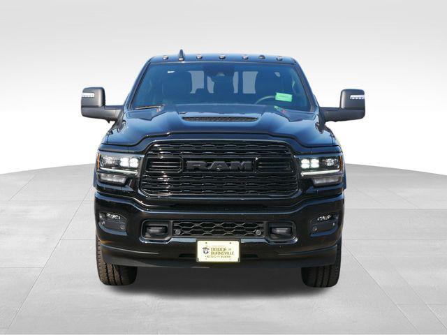 Photo of 2024 Diamond Black Crystal Pearlcoat RAM 2500