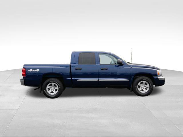 Photo of 2006 Blue Dodge Dakota
