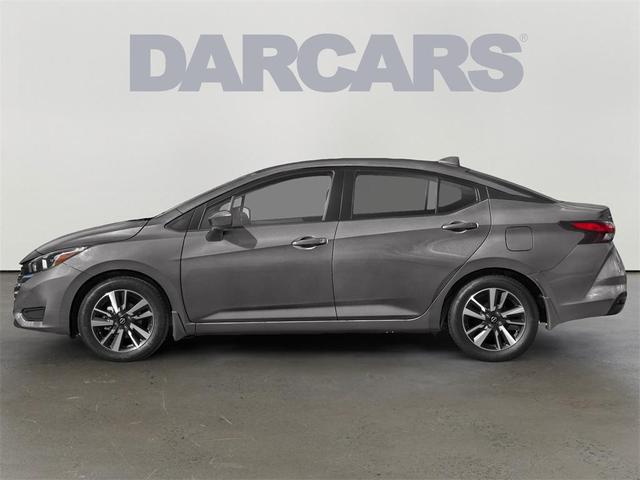Photo of 2025 Gun Metallic Nissan Versa