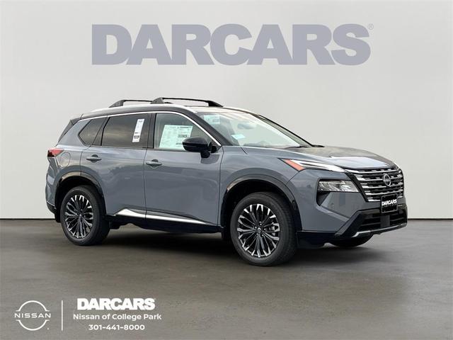 Photo of 2026 Boulder Gray Pearl/Super Black Nissan Rogue