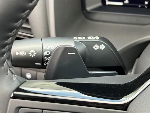 Photo of 2025 Baja Storm Metallic/Super Black Nissan Rogue
