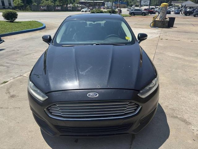 Photo of 2013 Tuxedo Black Metallic Ford Fusion