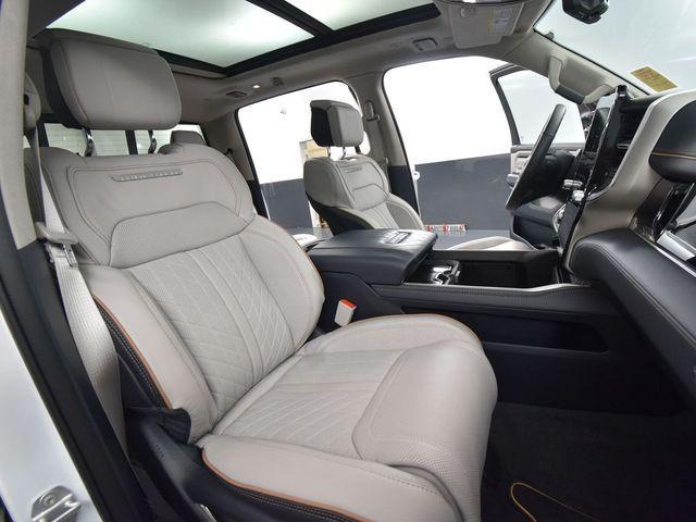 Photo of 2025 Ivory White RAM 1500