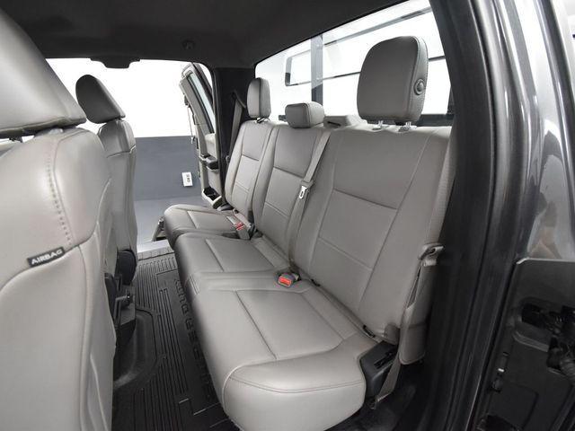 Photo of 2017 Magnetic Metallic Ford F-350