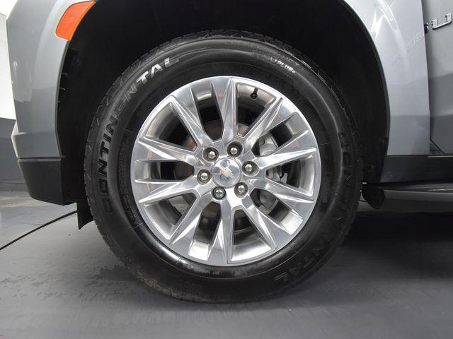 Photo of 2024 Sterling Gray Metallic Chevrolet Suburban