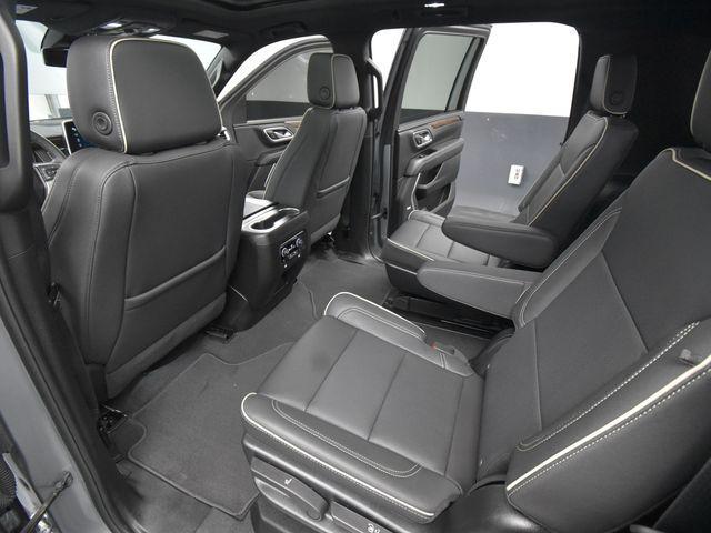 Photo of 2024 Sterling Gray Metallic Chevrolet Suburban
