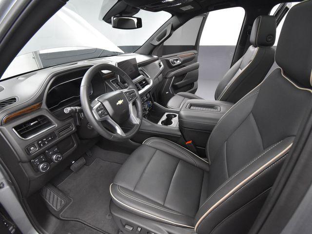 Photo of 2024 Sterling Gray Metallic Chevrolet Suburban