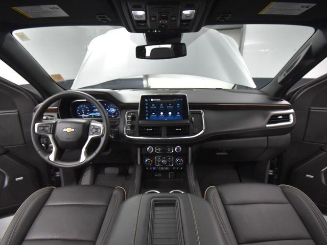 Photo of 2024 Sterling Gray Metallic Chevrolet Suburban
