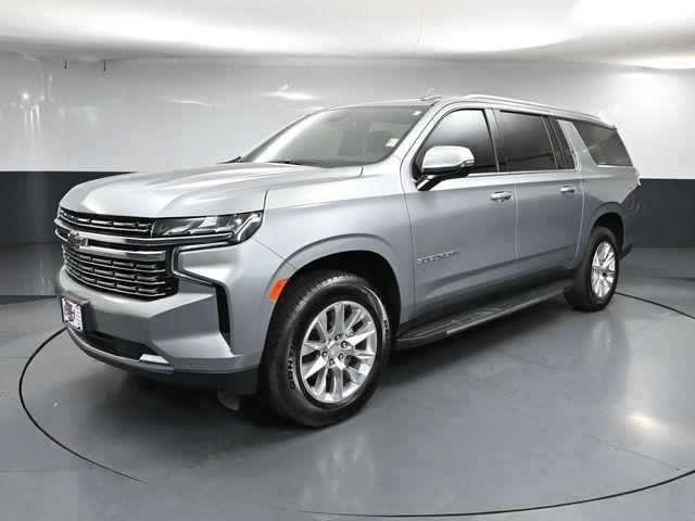 Photo of 2024 Sterling Gray Metallic Chevrolet Suburban