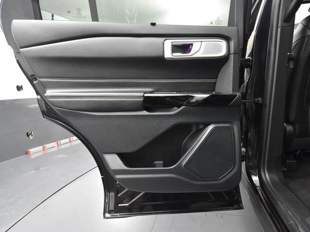 Photo of 2024 Agate Black Metallic Ford Explorer