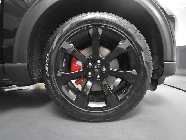 Photo of 2024 Agate Black Metallic Ford Explorer