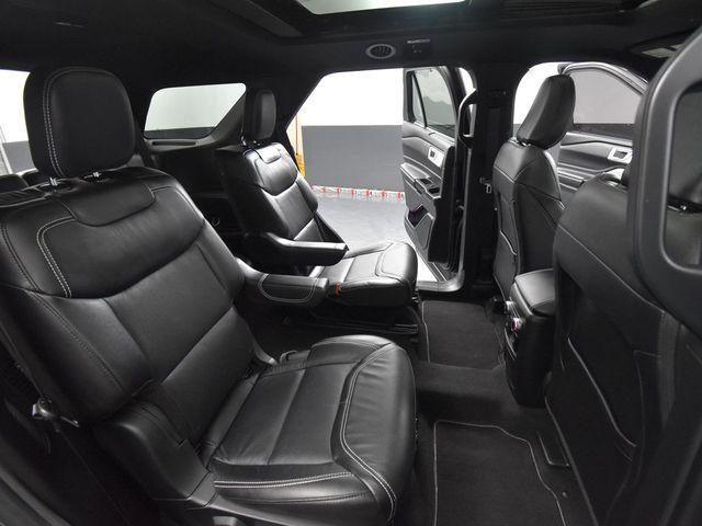 Photo of 2024 Agate Black Metallic Ford Explorer