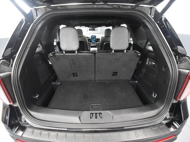 Photo of 2024 Agate Black Metallic Ford Explorer