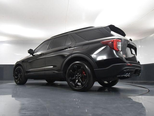 Photo of 2024 Agate Black Metallic Ford Explorer