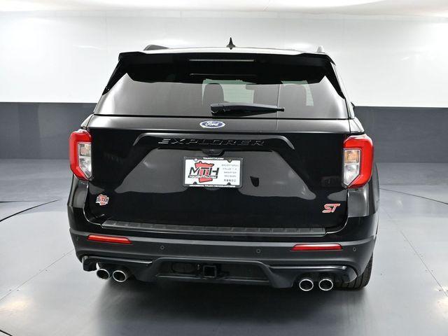 Photo of 2024 Agate Black Metallic Ford Explorer