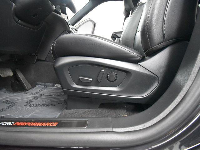 Photo of 2024 Agate Black Metallic Ford Explorer