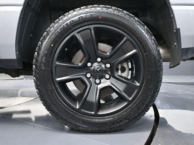 Photo of 2021 Billet Silver Metallic Clearcoat RAM 1500