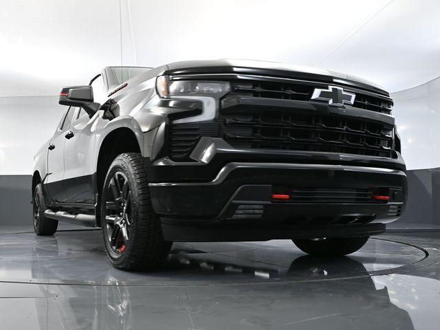 Photo of 2024 Black Chevrolet Silverado 1500