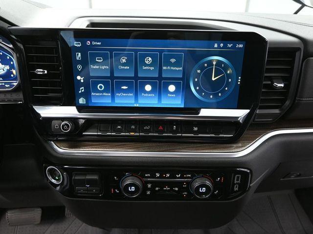 Photo of 2024 Black Chevrolet Silverado 1500